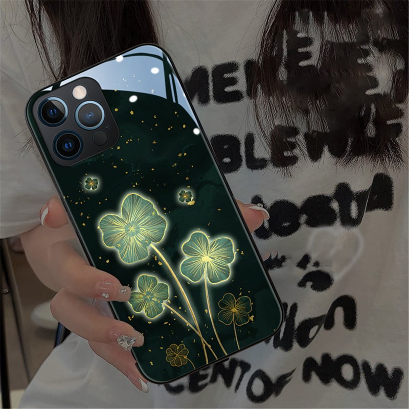 Four-leaf Clover Light-up Full Coverage Anti-drop Phone Case